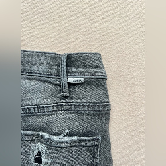 Mother Hustler Crop Step Chew Jeans Sz 27 Scene of the Crime Black Denim - Picture 5 of 14